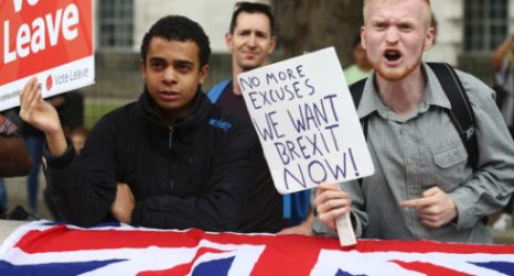 BRITAIN-EU-POLITICS-BREXIT-DEMO