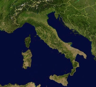 italia-dal-satellite.jpeg