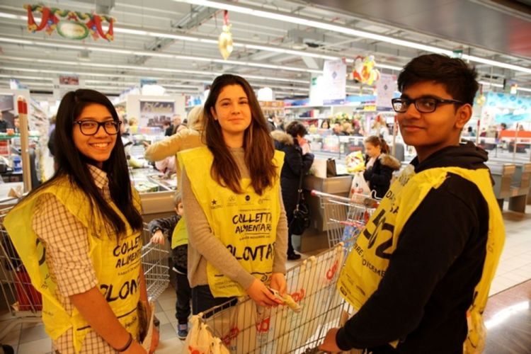 colletta alimentare 2015-2.jpg