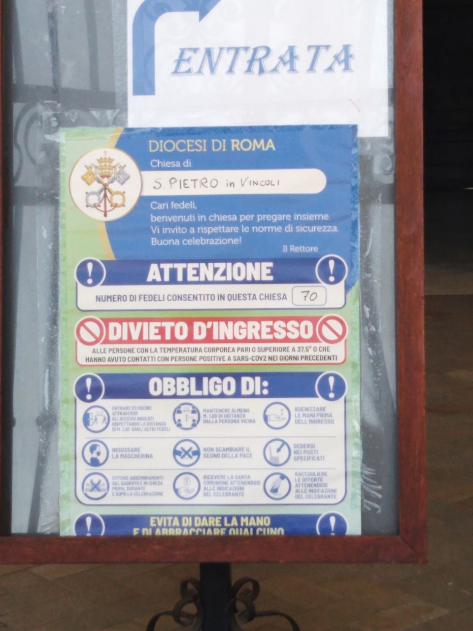 Roma, avviso in chiesa anti covid